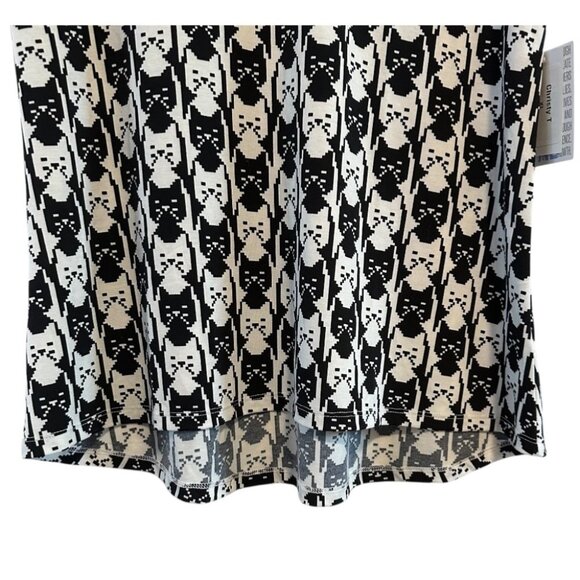 NWT LulaRoe Christy Women's Black/White Cat Top Size X-Large - Picture 5 of 6